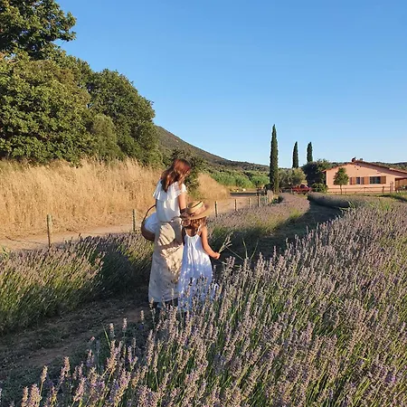 Farm stay Bio Le Giunchiglie *